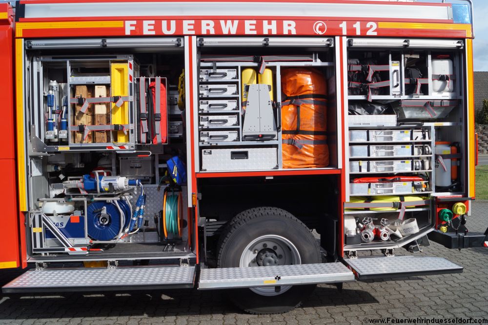 01 HLF20 01 Feuerwehr Korschenbroich (29)